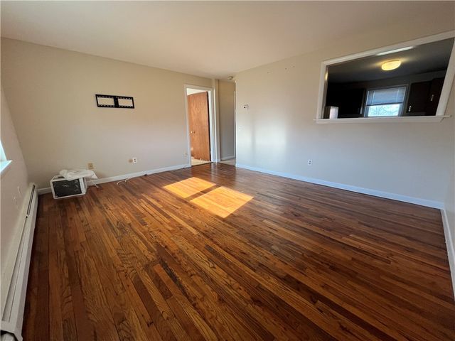 70 Carroll Avenue 507, Newport, RI 02840