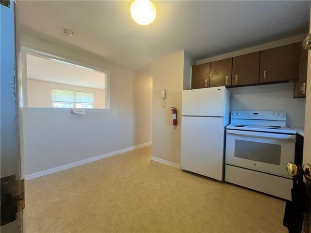 70 Carroll Avenue 507, Newport, RI 02840