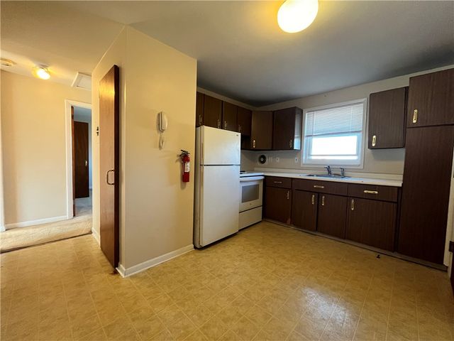 70 Carroll Avenue 507, Newport, RI 02840