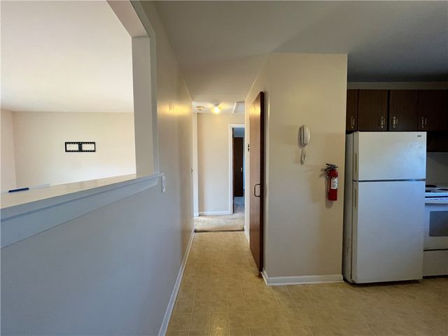 70 Carroll Avenue 507, Newport, RI 02840