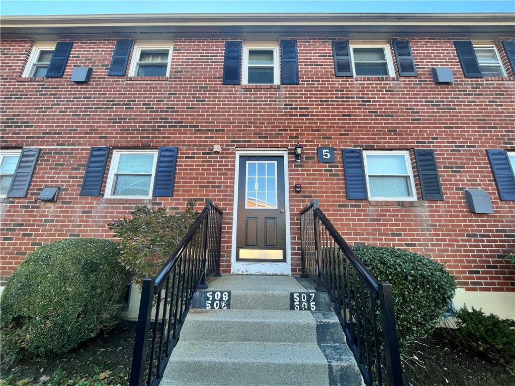 70 Carroll Avenue 507, Newport, RI 02840