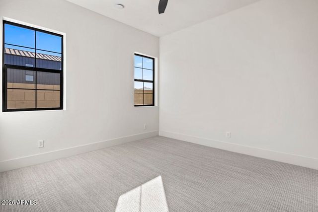 8425 S 10TH Lane 1, Phoenix, AZ 85041