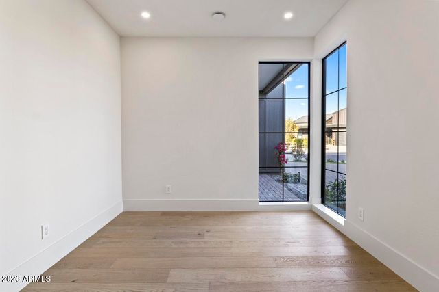 8425 S 10TH Lane 1, Phoenix, AZ 85041