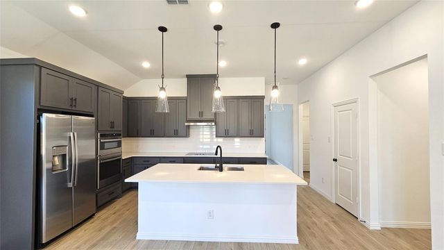 702 Roanoke Drive, Princeton, TX 75407