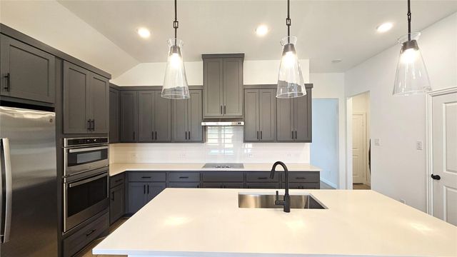 702 Roanoke Drive, Princeton, TX 75407