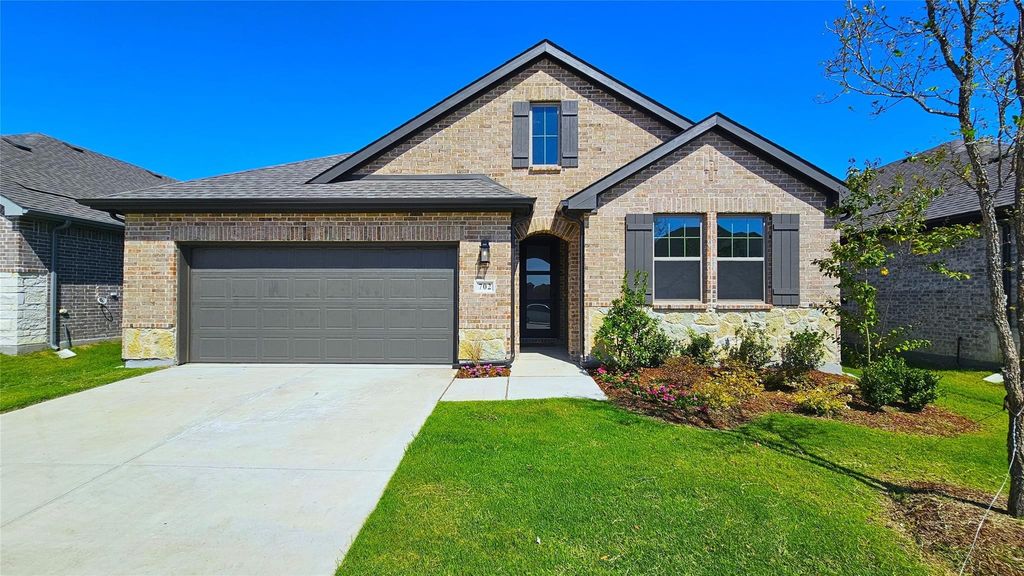 702 Roanoke Drive, Princeton, TX 75407