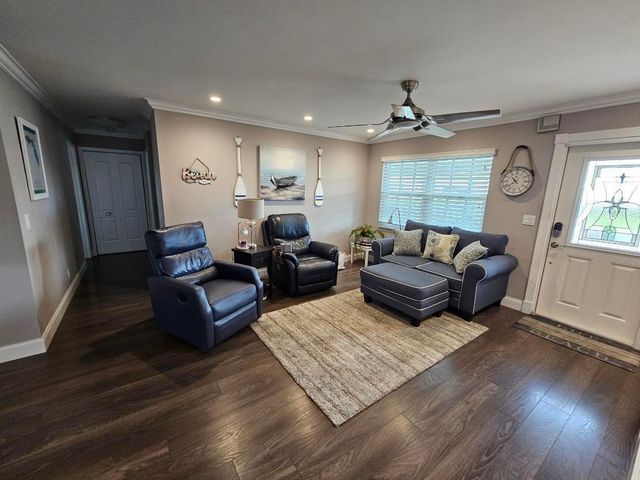 1101 SW 16th Street, Boynton Beach, FL 33426