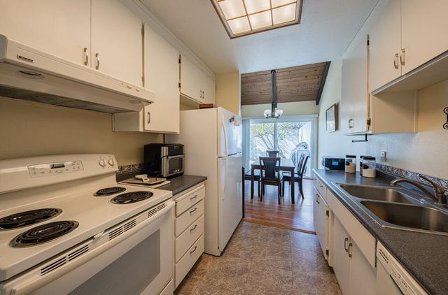 1139 Sherman Drive, Salinas, CA 93907