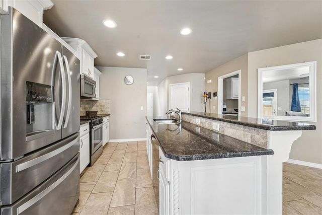 1603 SW 20th Street, Moore, OK 73170