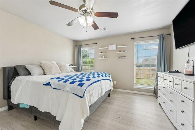 1603 SW 20th Street, Moore, OK 73170
