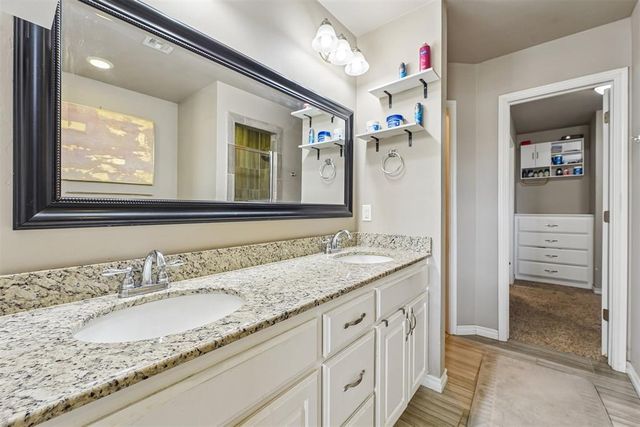 1603 SW 20th Street, Moore, OK 73170