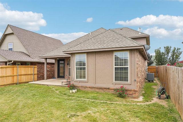 1603 SW 20th Street, Moore, OK 73170