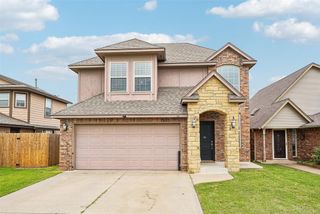 1603 SW 20th Street, Moore, OK 73170