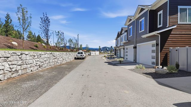 2551 W Top Saw LN, Coeur D'alene, ID 83814