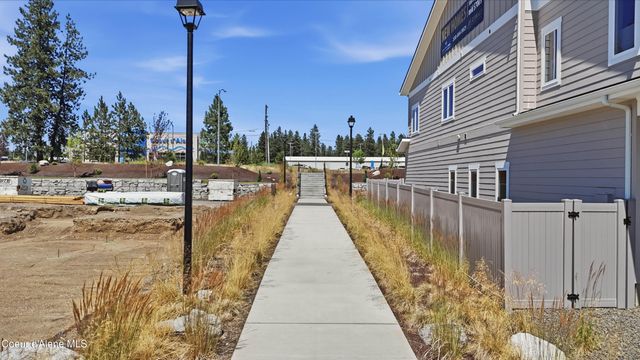 2551 W Top Saw LN, Coeur D'alene, ID 83814