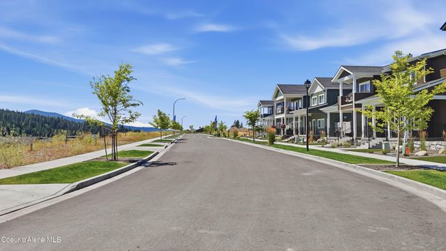 2551 W Top Saw LN, Coeur D'alene, ID 83814