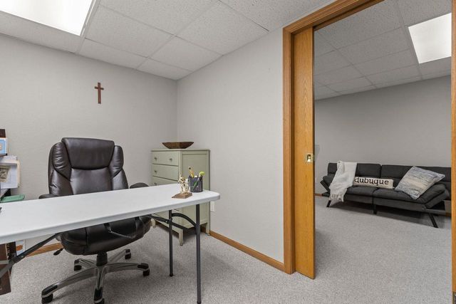 1270 SNOWDON DRIVE, Oshkosh, WI 54904