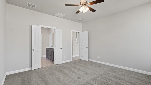 11213 ORCHARD Lane, Justin, TX 76247