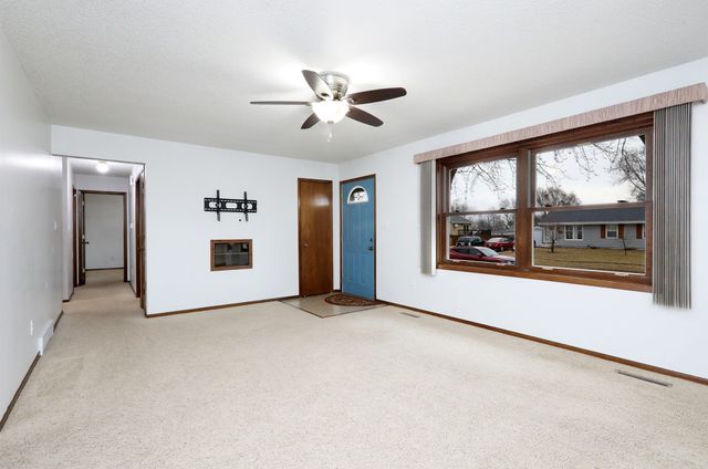 508 Lincoln Street, Polk City, IA 50226