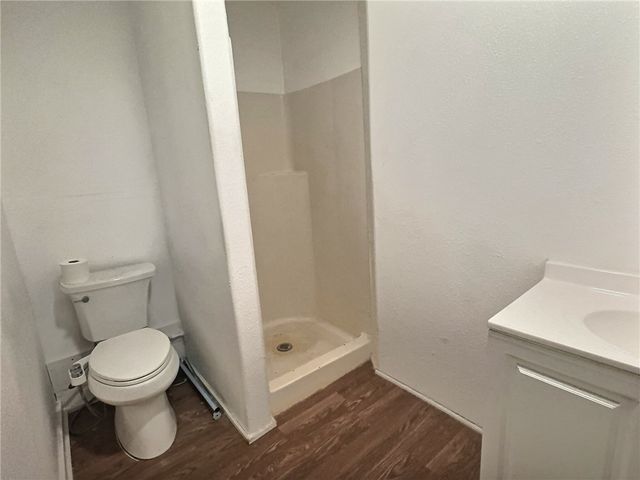 3239 E McVicar Avenue, Kingman, AZ 86409