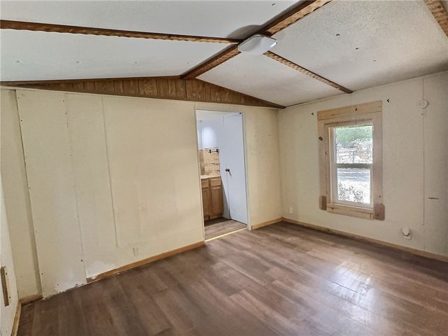 3239 E McVicar Avenue, Kingman, AZ 86409