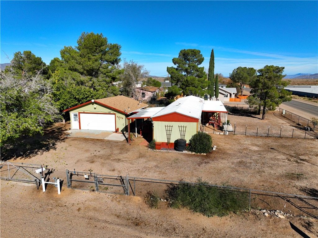 3239 E McVicar Avenue, Kingman, AZ 86409