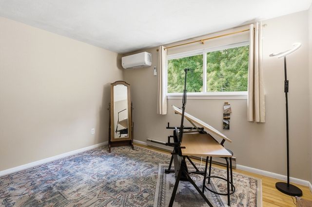 222 Brewer St, Northborough, MA 01532