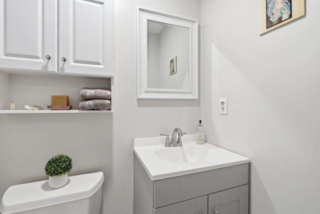 222 Brewer St, Northborough, MA 01532