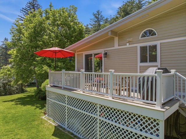 222 Brewer St, Northborough, MA 01532