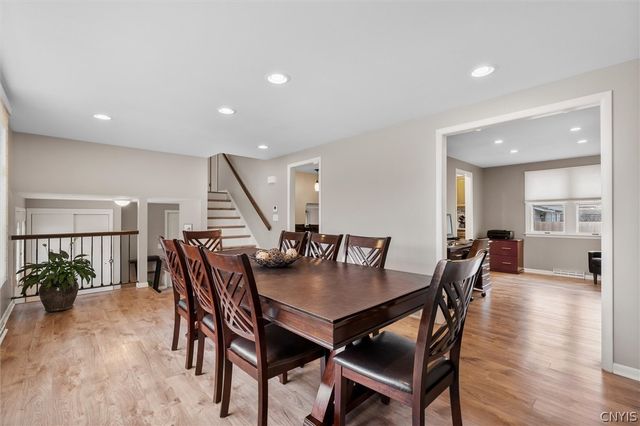 4986 Surrey Lane, Clay, NY 13088