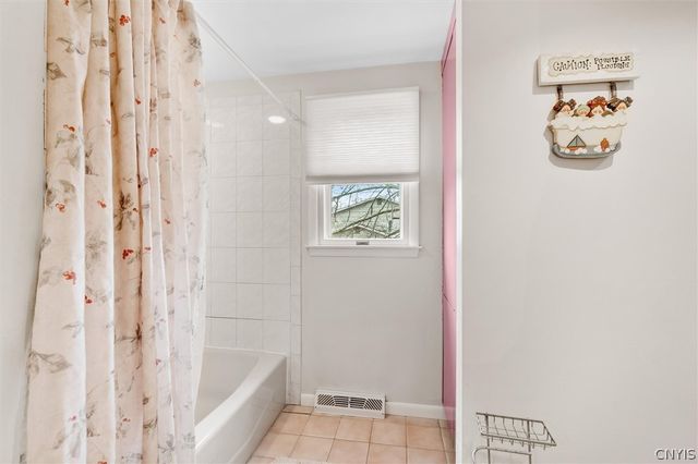 4986 Surrey Lane, Clay, NY 13088