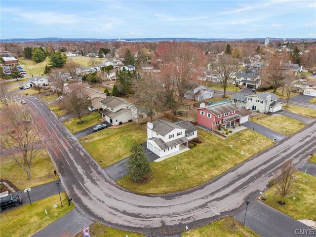 4986 Surrey Lane, Clay, NY 13088