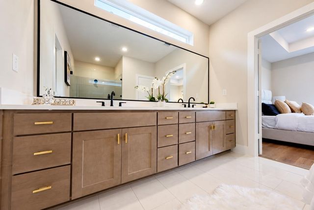 1806 Line Street, Houston, TX 77009