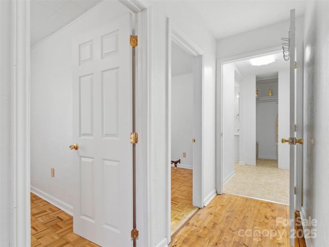 96 Thompson Road, Spruce Pine, NC 28777