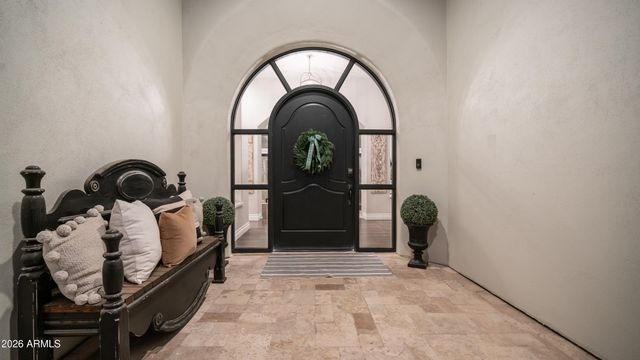 2731 E Capricorn Place, Chandler, AZ 85249