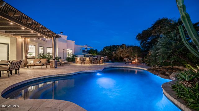 2731 E Capricorn Place, Chandler, AZ 85249