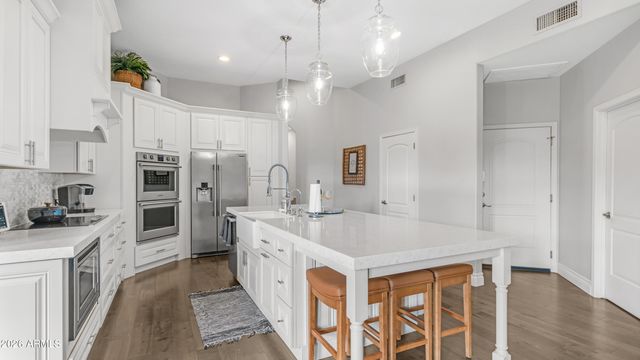 2731 E Capricorn Place, Chandler, AZ 85249