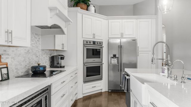 2731 E Capricorn Place, Chandler, AZ 85249