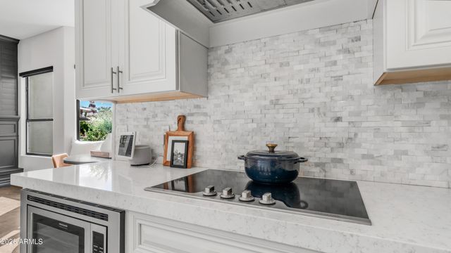 2731 E Capricorn Place, Chandler, AZ 85249