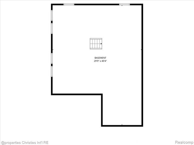 21889 Potomac Street, Southfield, MI 48076