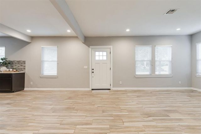 832 NW 35th Street, Oklahoma City, OK 73118