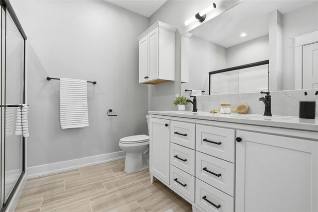 100-102 Huselton Drive, Penn Twp, PA 16002