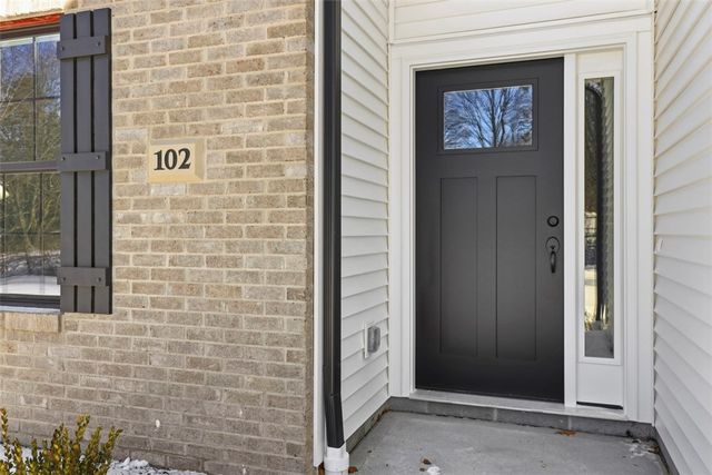 100-102 Huselton Drive, Penn Twp, PA 16002