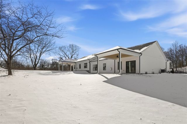 100-102 Huselton Drive, Penn Twp, PA 16002