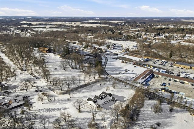 100-102 Huselton Drive, Penn Twp, PA 16002