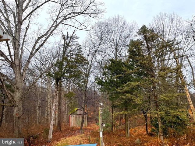 1350 SWAMP BRIDGE RD, Stevens, PA 17578