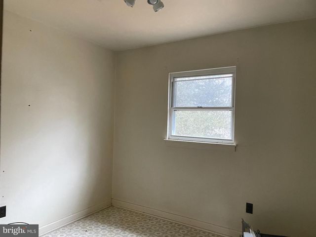 1350 SWAMP BRIDGE RD, Stevens, PA 17578