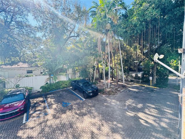 2734 Bird Ave 106, Miami, FL 33133