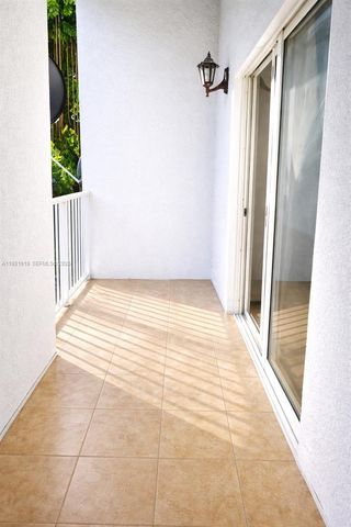 2734 Bird Ave 106, Miami, FL 33133