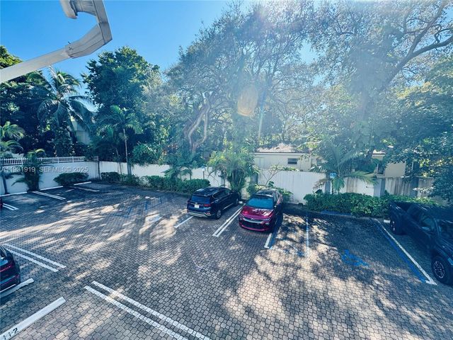 2734 Bird Ave 106, Miami, FL 33133